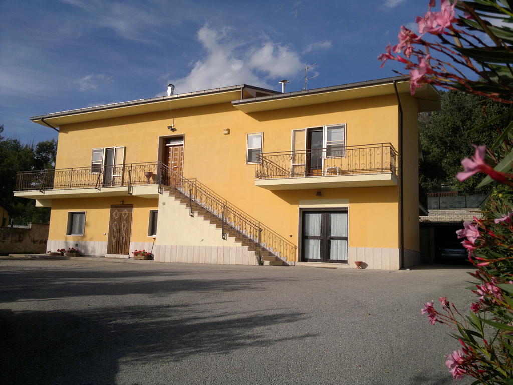 B&B LʼAquila Екстериор снимка